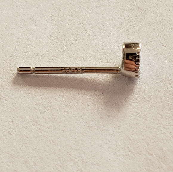 NWT! Sterling Silver Rhinestone Teardrop Stud Earrings - Choose Color! - Picture 3 of 7